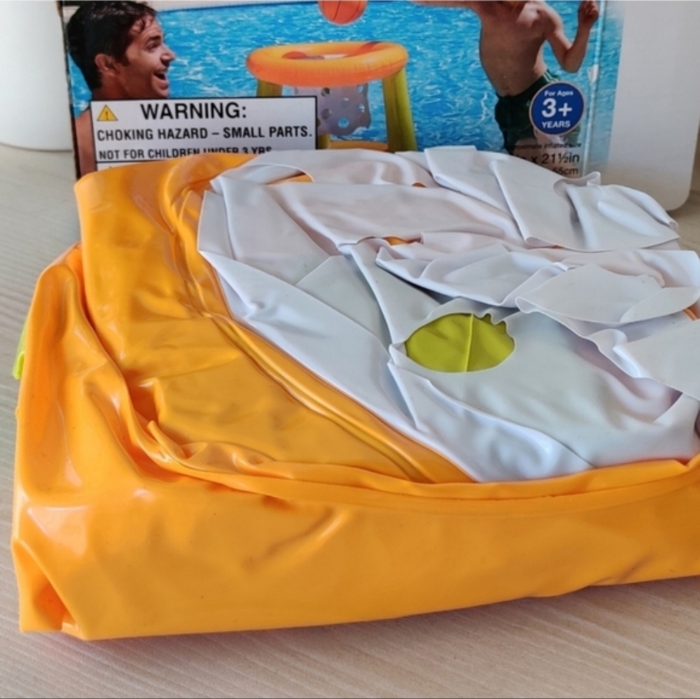 Intex Game Floating Hoop Game Set - Picture 5 of 6
